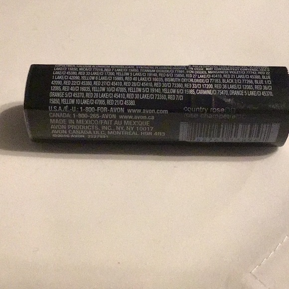Avon True Color Lipstick - Country Rose - Picture 2 of 3